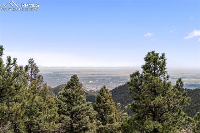 6235 Derby Rock Loop
