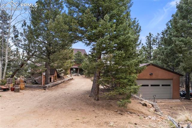 6235 Derby Rock Loop
