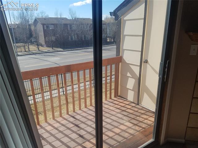 4527 Lamplighter Circle