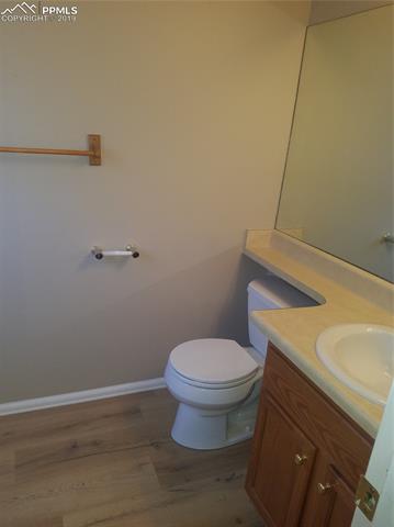 4527 Lamplighter Circle