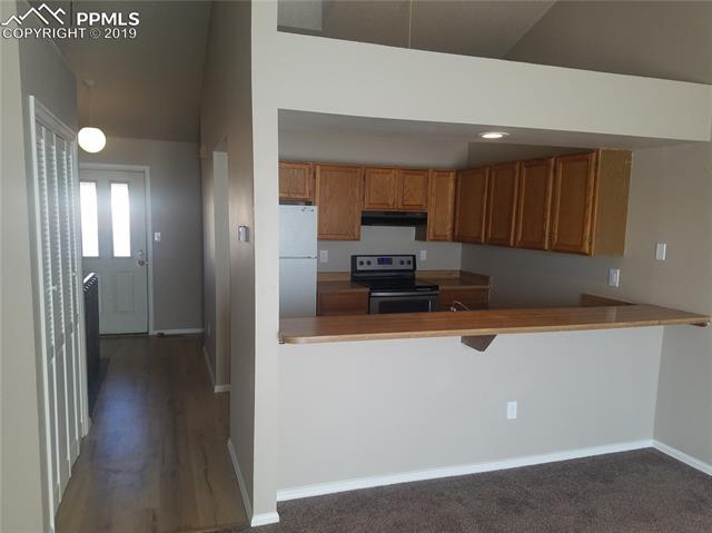 4527 Lamplighter Circle