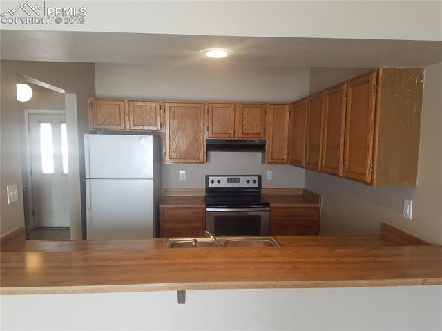 4527 Lamplighter Circle