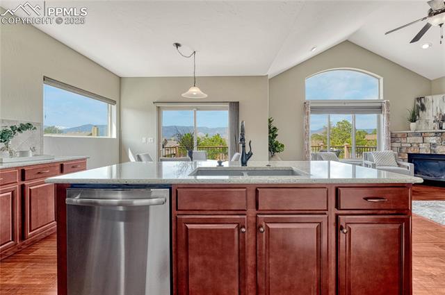 13818 Rivercrest Circle