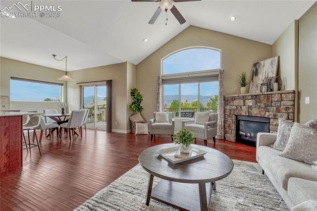 13818 Rivercrest Circle