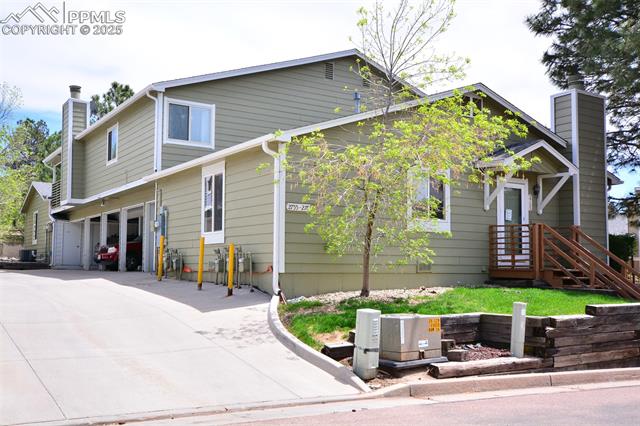 2761 Hearthwood Lane