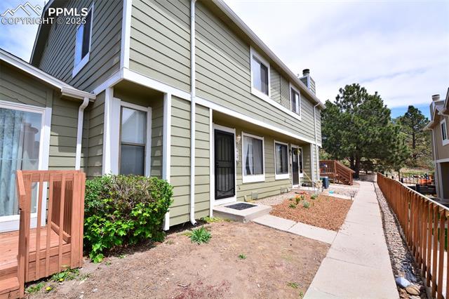 2761 Hearthwood Lane
