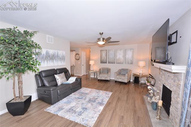 2761 Hearthwood Lane