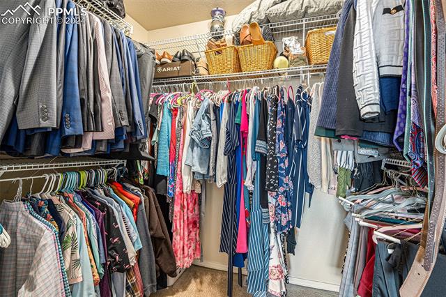 6077 Cumbre Vista Way