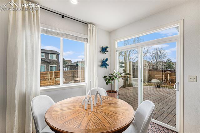 6077 Cumbre Vista Way