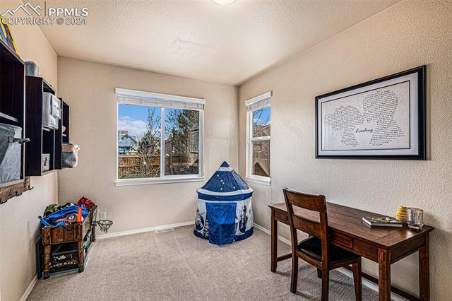 6077 Cumbre Vista Way