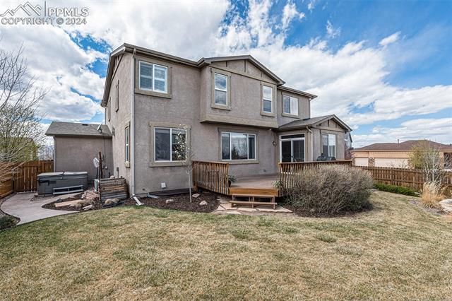 6077 Cumbre Vista Way