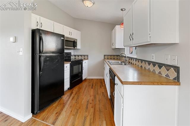 6235 Gunshot Pass Drive