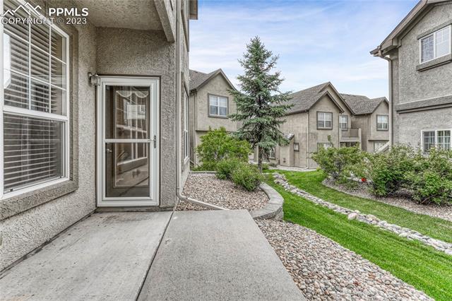 4223 Alder Springs View