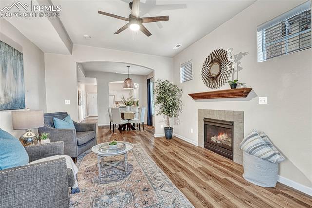 4223 Alder Springs View