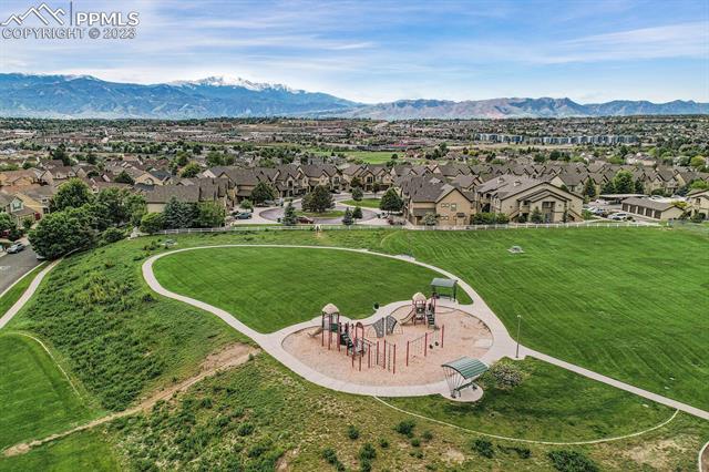 4223 Alder Springs View