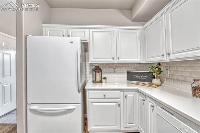 4223 Alder Springs View