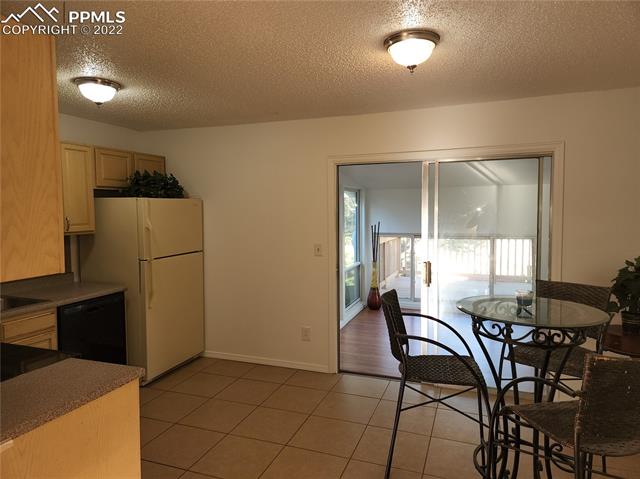 3295 Oro Blanco Drive