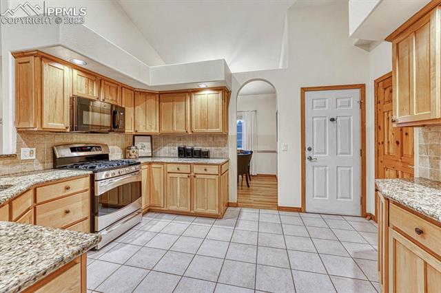 9955 Glenellen Drive
