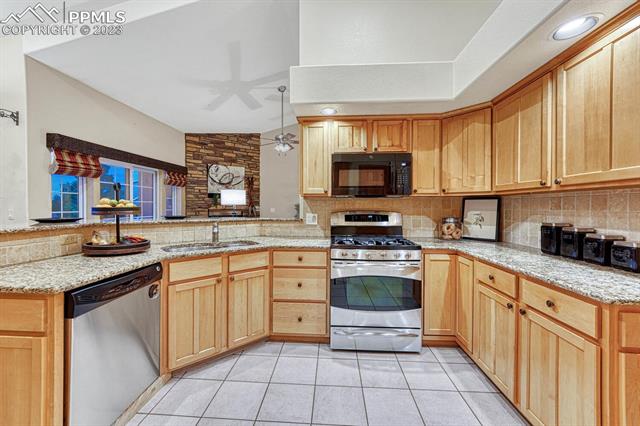 9955 Glenellen Drive
