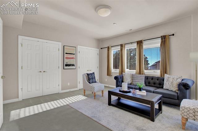 2617 Twin Harbor Heights