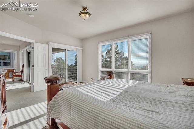 2617 Twin Harbor Heights