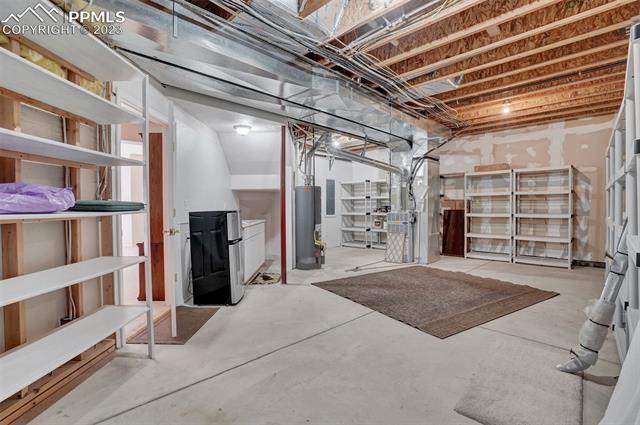 2617 Twin Harbor Heights