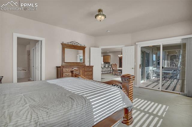2617 Twin Harbor Heights