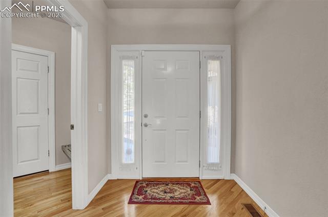 2617 Twin Harbor Heights