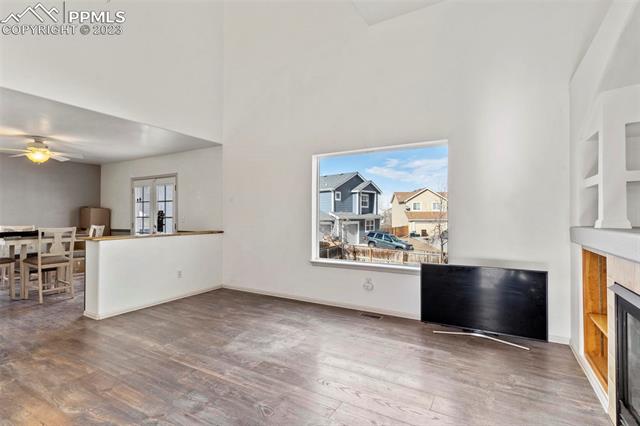 962 Legend Oak Drive