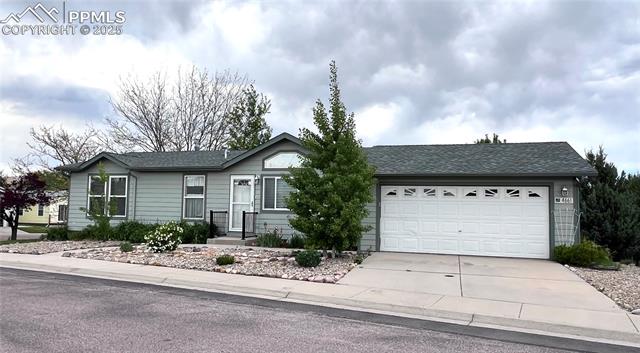 4661 Gray Fox Heights