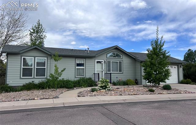 4661 Gray Fox Heights