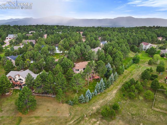 410 St Moritz Way