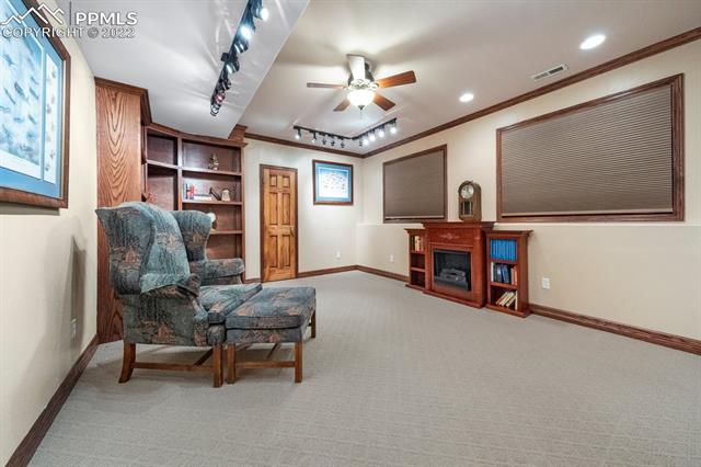 410 St Moritz Way