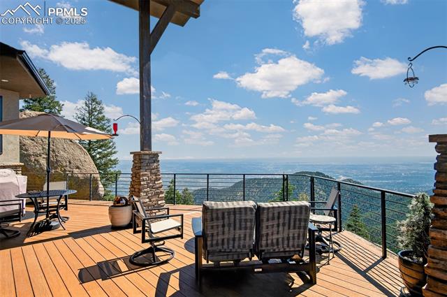 5320 Lost Cabin Road