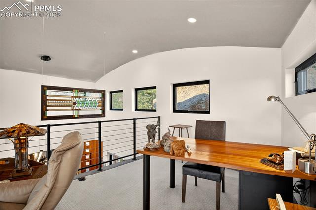 5320 Lost Cabin Road