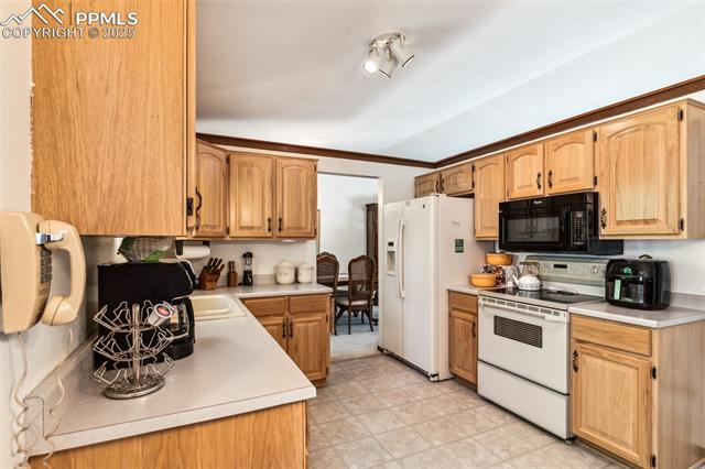 3830 Inspiration Drive