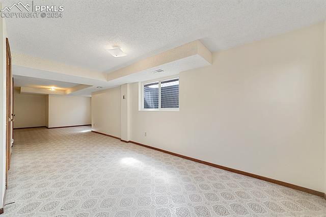 1054 Hans Brinker Street