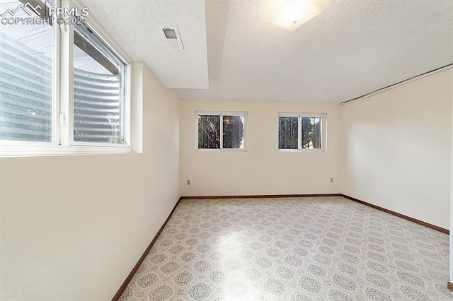 1054 Hans Brinker Street