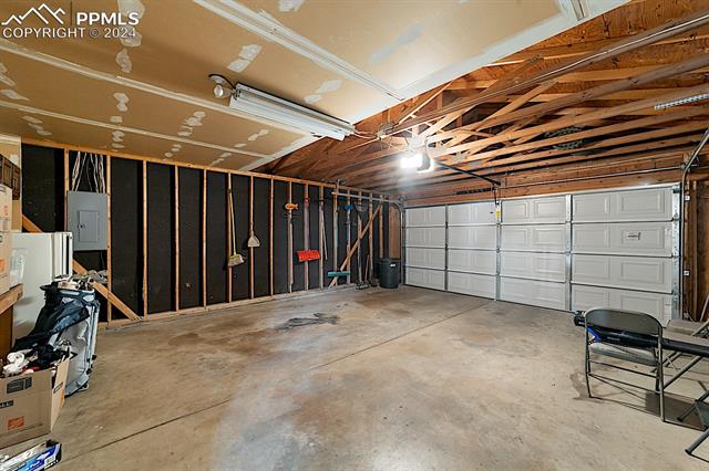 1054 Hans Brinker Street