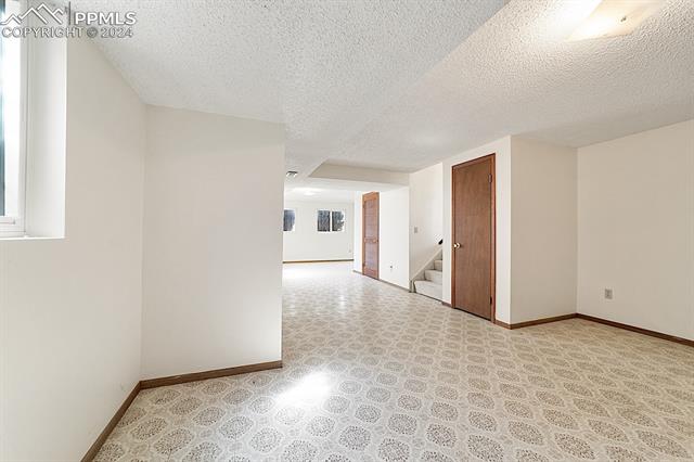 1054 Hans Brinker Street