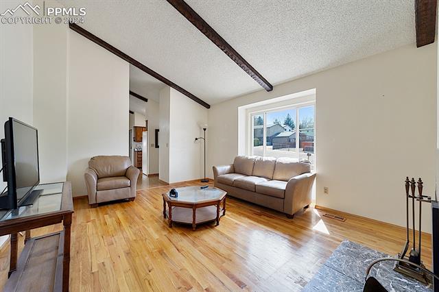 1054 Hans Brinker Street