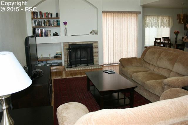 9427 Setting Moon Court