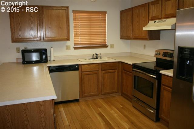 9427 Setting Moon Court