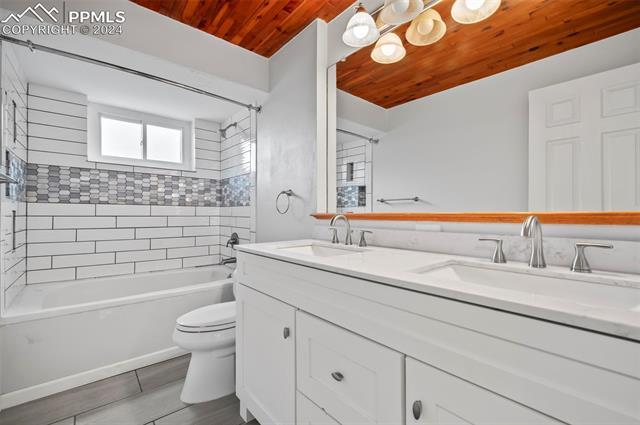 3920 Tennyson Avenue