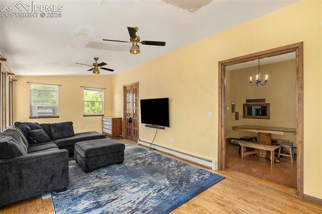 2522 W Vermijo Avenue