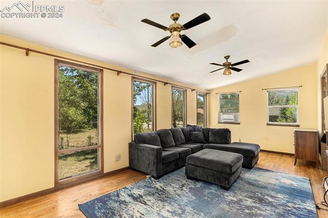 2522 W Vermijo Avenue