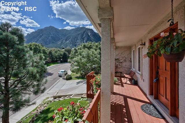 20 Villegreen Street