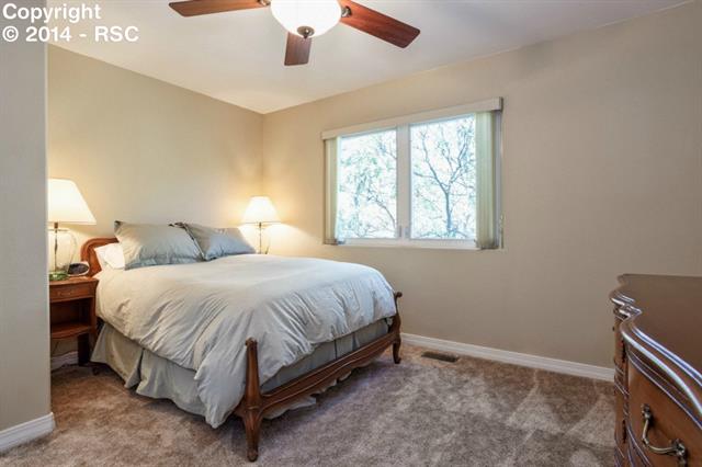 20 Villegreen Street