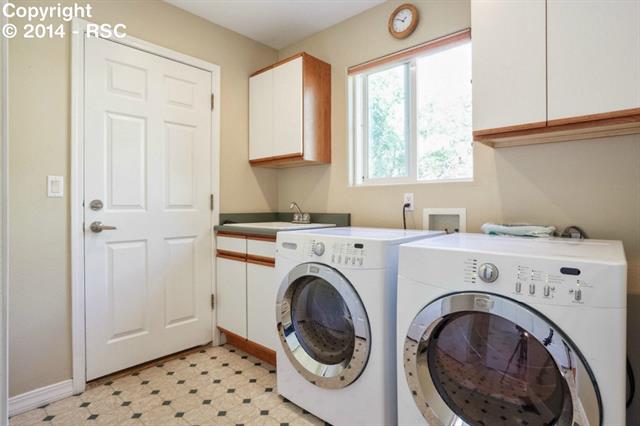 20 Villegreen Street