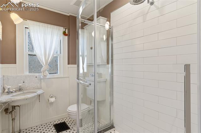 20 W Caramillo Street